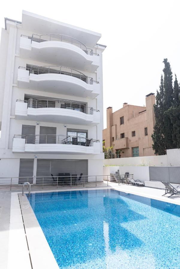 Design Apartment With Swimming Pool Near The Beach Αθήνα Εξωτερικό φωτογραφία