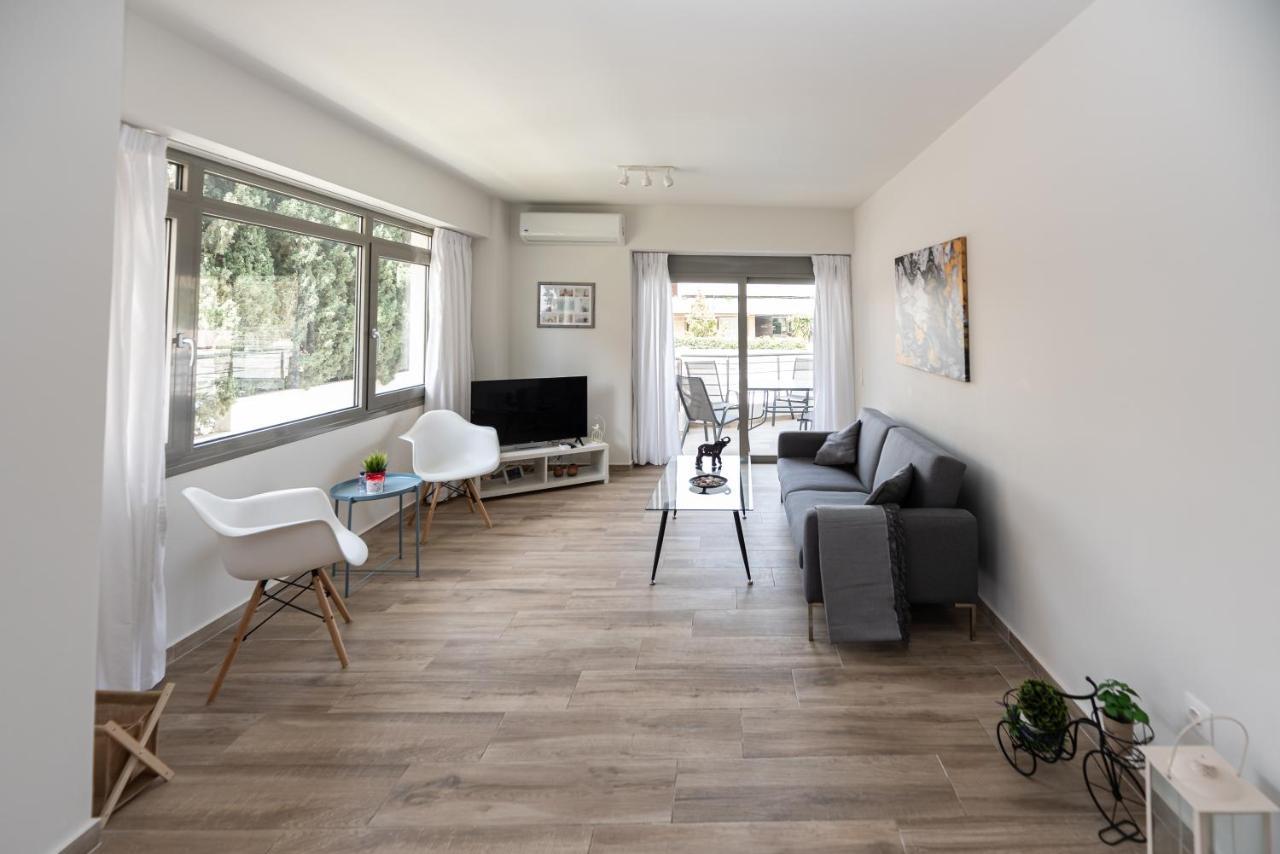 Design Apartment With Swimming Pool Near The Beach Αθήνα Εξωτερικό φωτογραφία